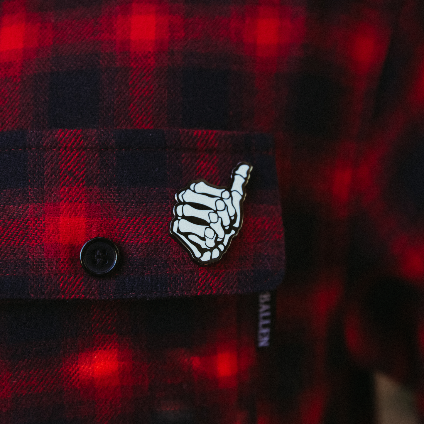 MrBallen Skeleteon Thumb Pin